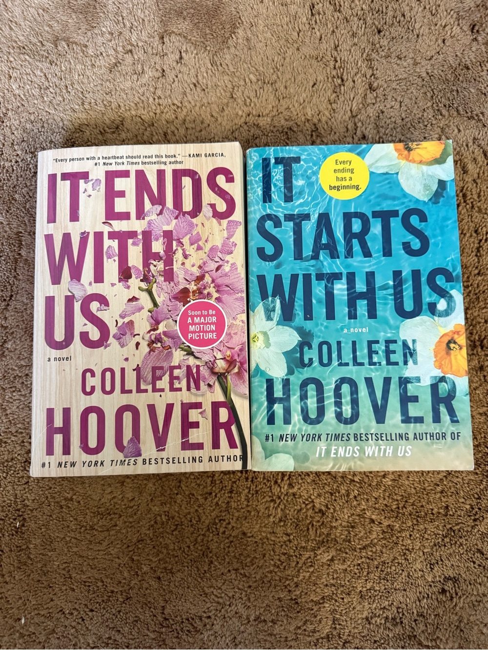 It Ends With Us & It Starts With Us - Colleen Hoover